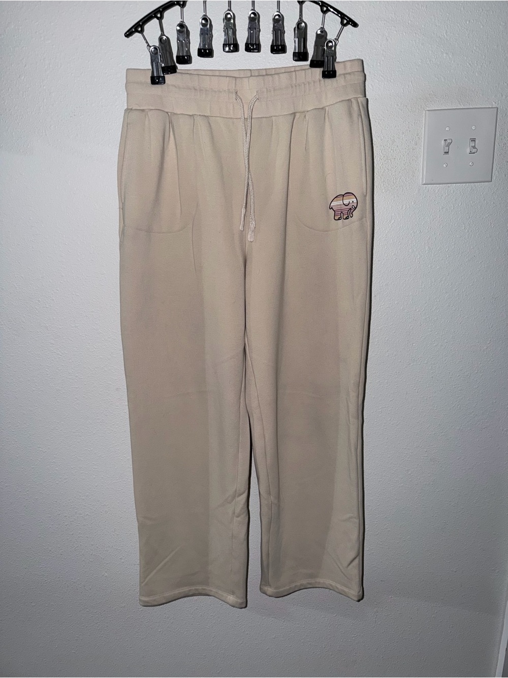 ivory ella Beige Drawstring Joggers with Elephant Patch